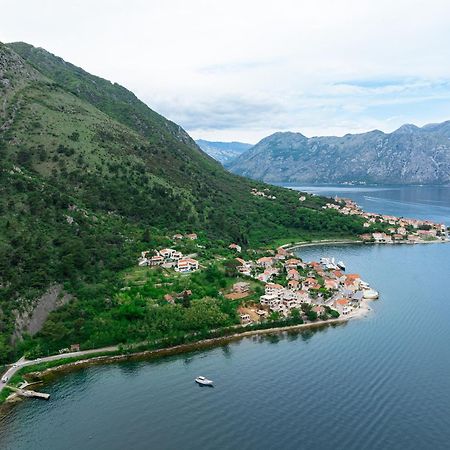 Hotel Bokeljski Dvori Котор Экстерьер фото