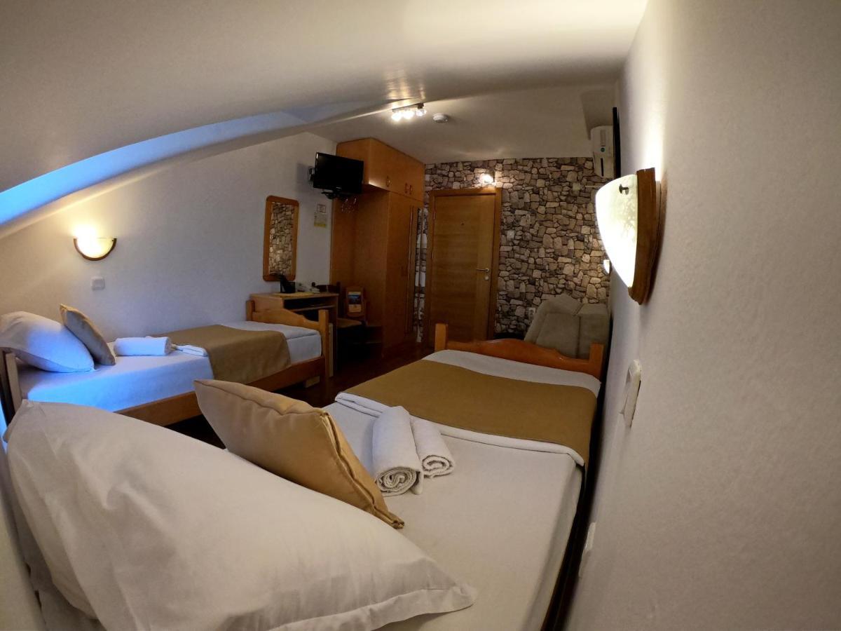 Hotel Bokeljski Dvori Котор Экстерьер фото