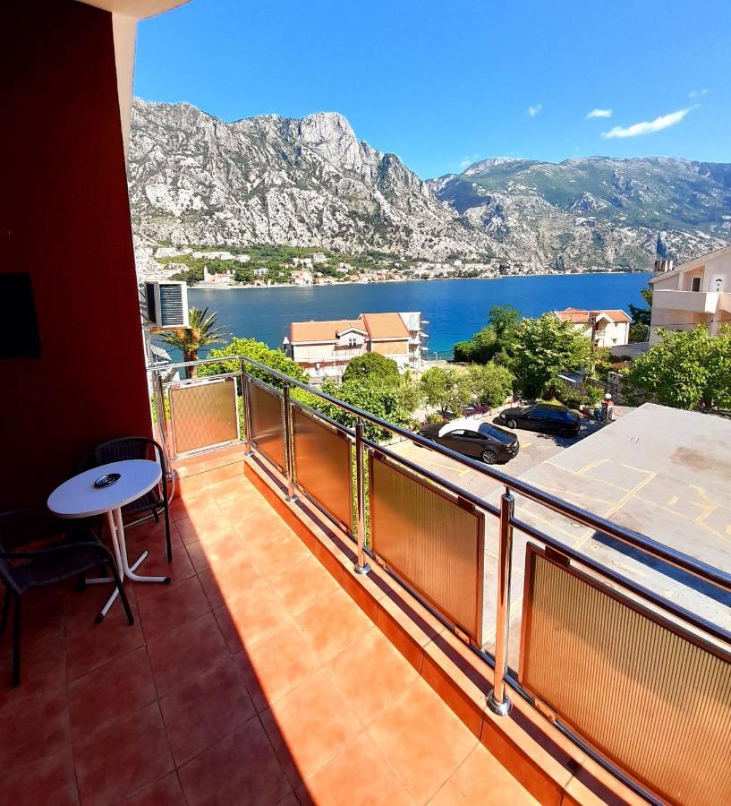 Hotel Bokeljski Dvori Котор Экстерьер фото