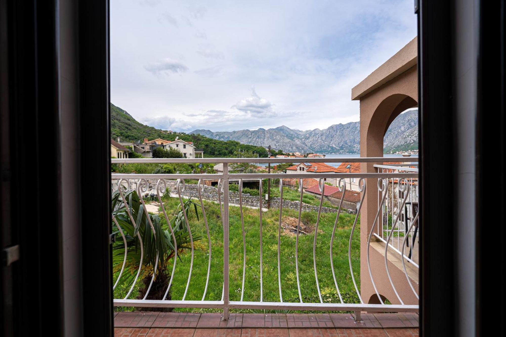 Hotel Bokeljski Dvori Котор Номер фото