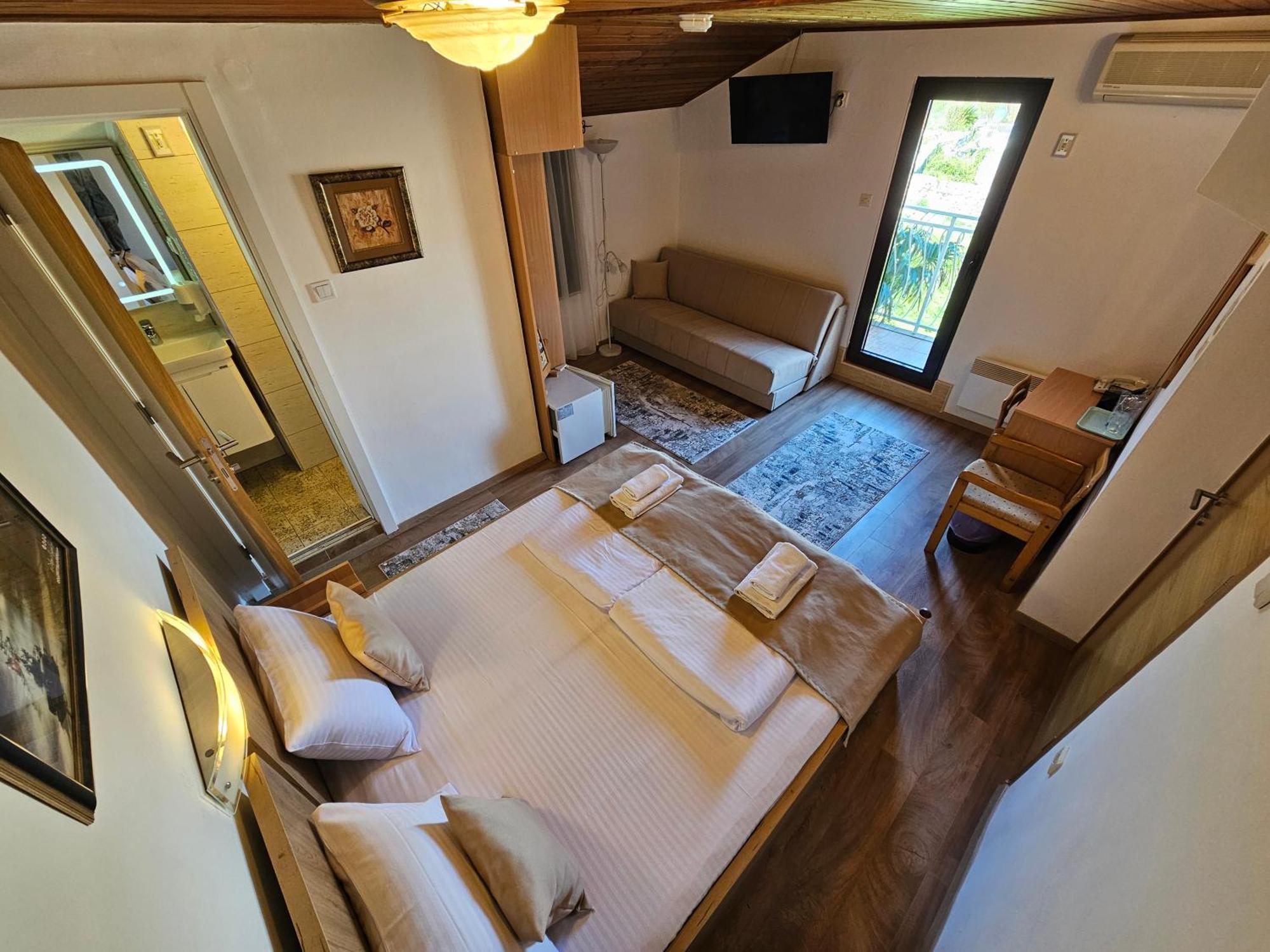 Hotel Bokeljski Dvori Котор Экстерьер фото